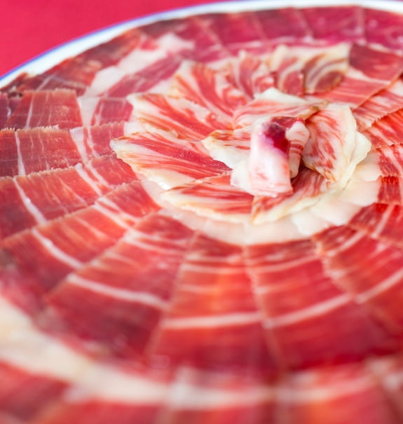 Visita Guijuelo y prueba su jamón ibérico