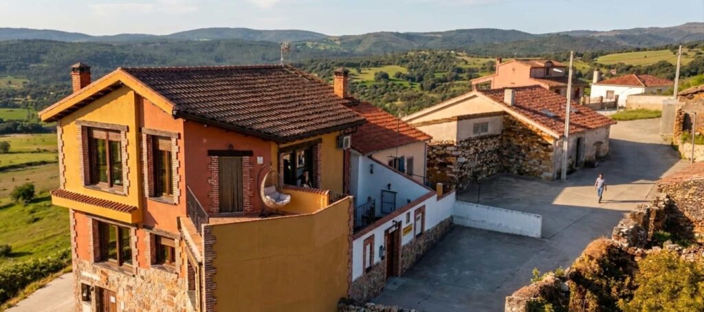 Casa Rural con SPA Mirador Sierra de Gredos en Guijo de Ávila
