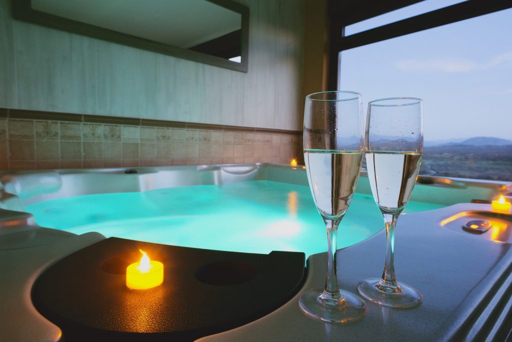 Casa Rural con SPA Mirador de la Covatilla en Guijo de Ávila - Jacuzzi